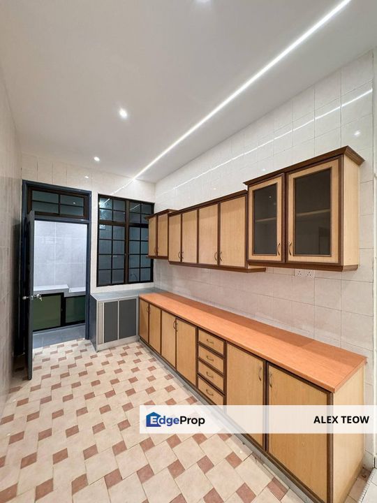 Taman Dato Chellam Jalan Palma Nibong Double Storey Terrance For Sale/ Ulu Tiram, Johor, Ulu Tiram