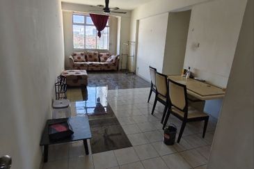 Indah Court Apartment