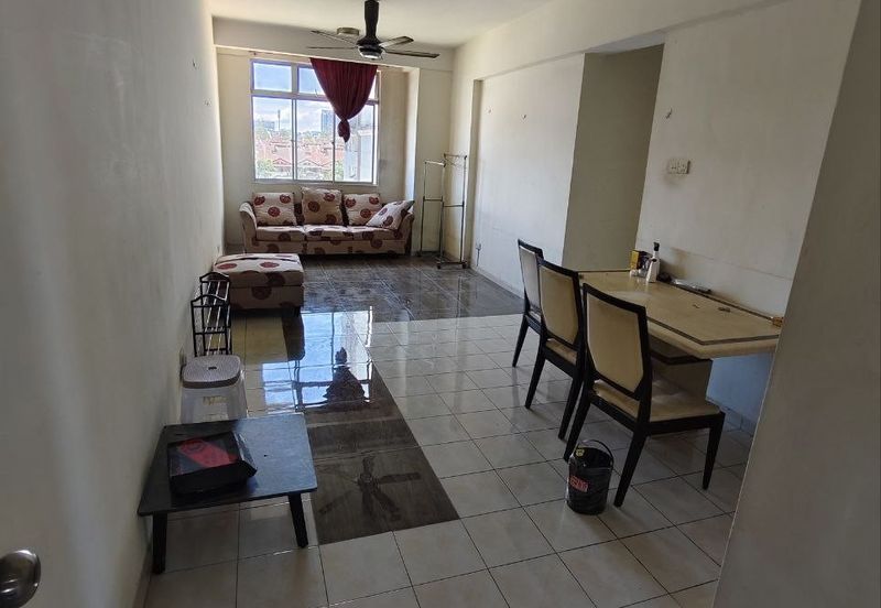 Indah Court Apartment