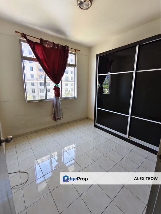 Indah Court Medium Cost Apartment For Sale/ Bukit Indah/ Iskandar Puteri, Johor, Bukit Indah