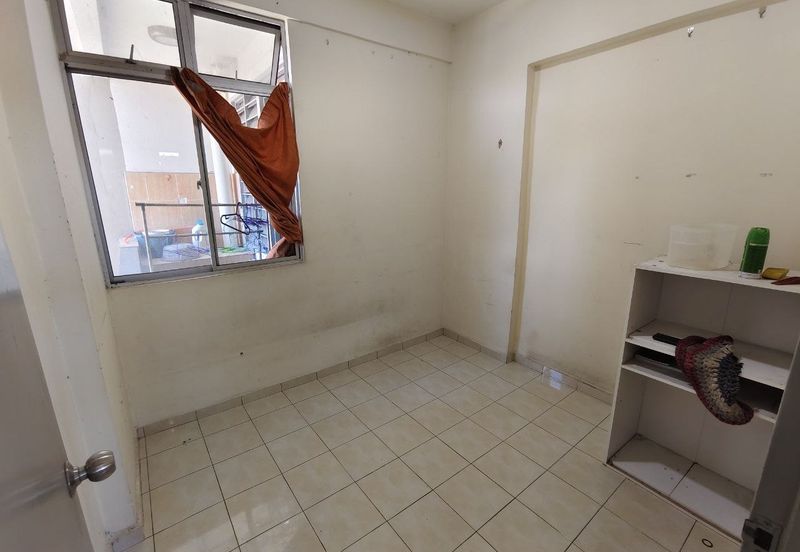 Indah Court Apartment