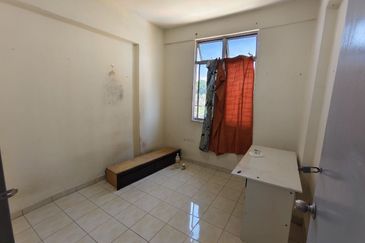 Indah Court Apartment