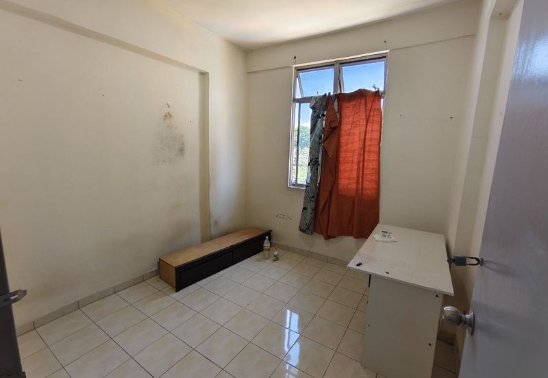 Indah Court Apartment