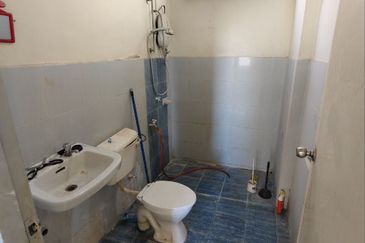 Indah Court Apartment