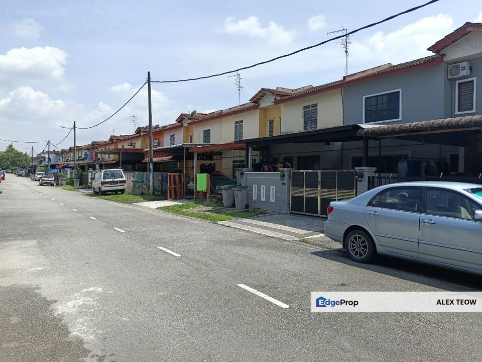 Taman Nusa Damai Jalan Sentosa Double Storey Medium Cost For Sale/ Full Loan/ Pasir Gudang, Johor, Pasir Gudang