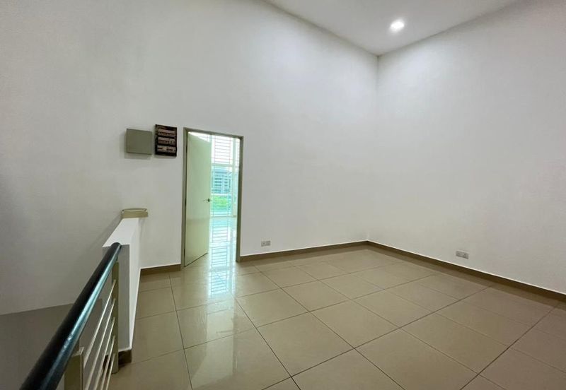 Mutiara Emas @ Taman Mount Austin