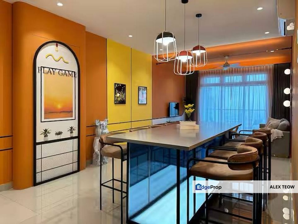 Twin Galaxy Dual Key Type Apartment For Sale/ Johor Bahru/ JB Town/ CIQ, Johor, Johor Bahru