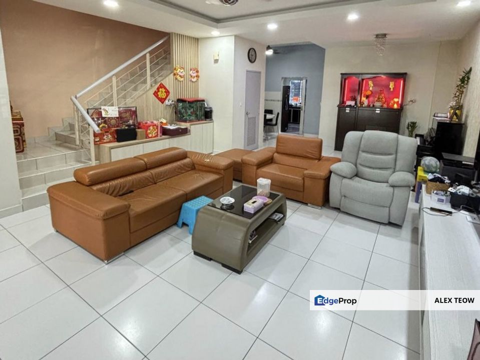 Taman Nusa Idaman 8 Double Storey Terrance For Sale/ Iskandar Puteri, Johor, 