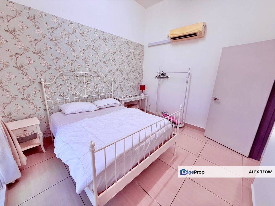 Manhanttan Austin Height SOVO UNIT For Sale/ Mount Austin, Johor, Johor Bahru