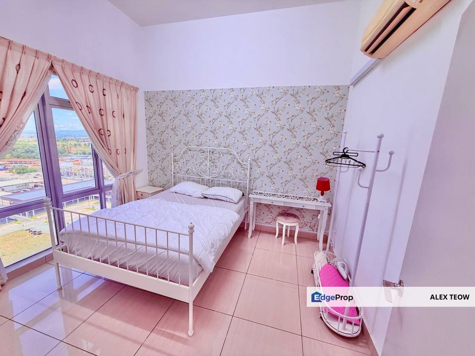 Manhanttan Austin Height SOVO UNIT For Sale/ Mount Austin, Johor, Johor Bahru