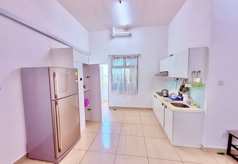 MANHATTAN @ Austin Heights