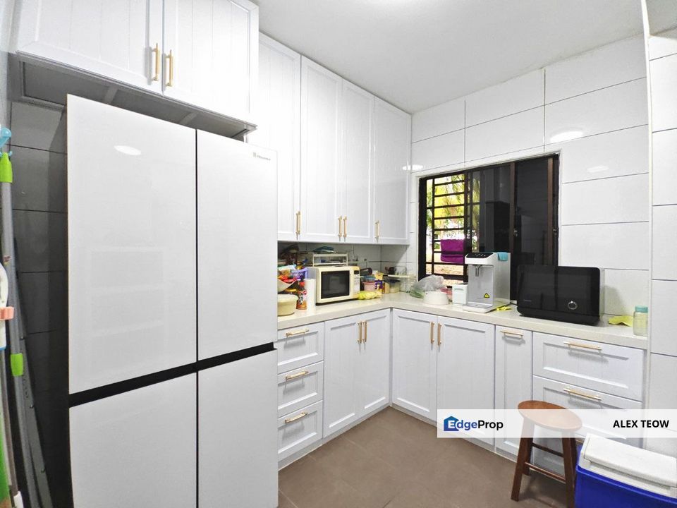 Seri Mutiara Apartment For Sale/ Full Loan/ Cash Out/ Masai/ Seri Alam, Johor, Masai