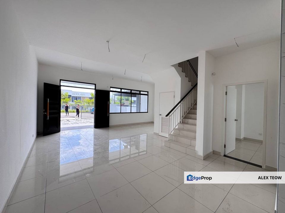 Kaze Hill Taman Bukit Kaze Double Storey Terrance For Sale/ Ulu Tiram, Johor, Ulu Tiram