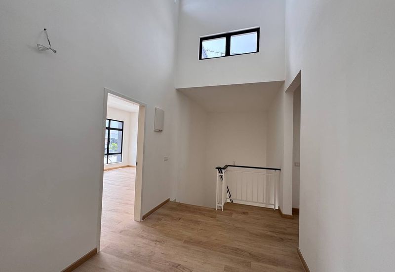 Kaze Hill Taman Bukit Kaze Double Storey Terrance For Sale/ Ulu Tiram