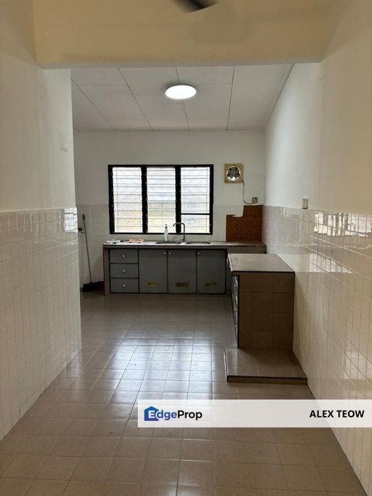 Taman Johor Jaya Jalan Keembong Single Storey Terrance For Sale, Johor, Johor Bahru