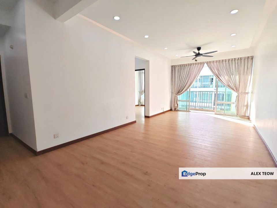 Greenfield Regency Apartment For Sale/ Full Loan/ Tampoi, Johor, Tampoi