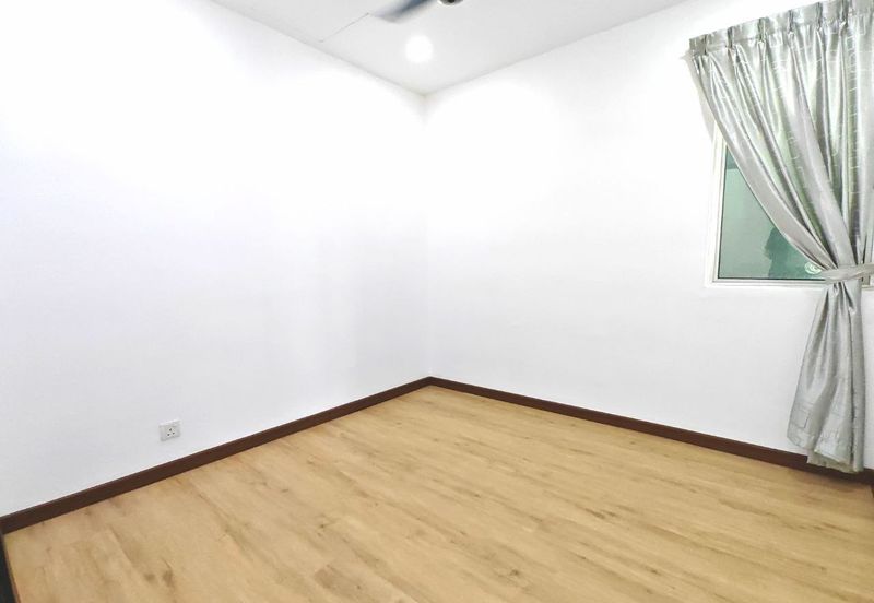 Dedaun Hijau (Greenfield Regency)