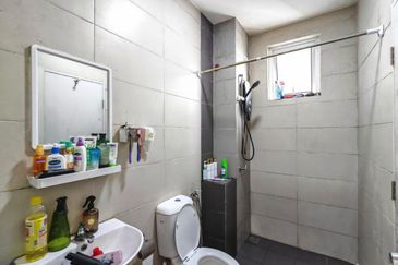 Centra Residences @ Nasa City