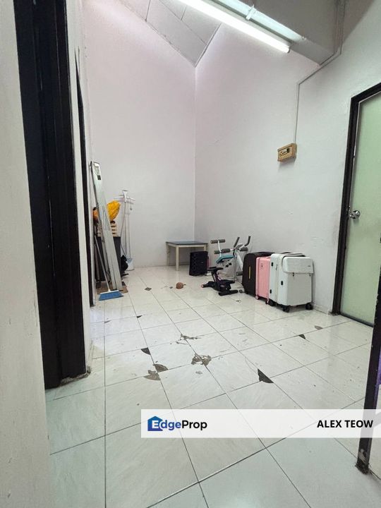 For Sale Taman Megah Ria Double Storey Terrance/ Masai, Johor, Masai