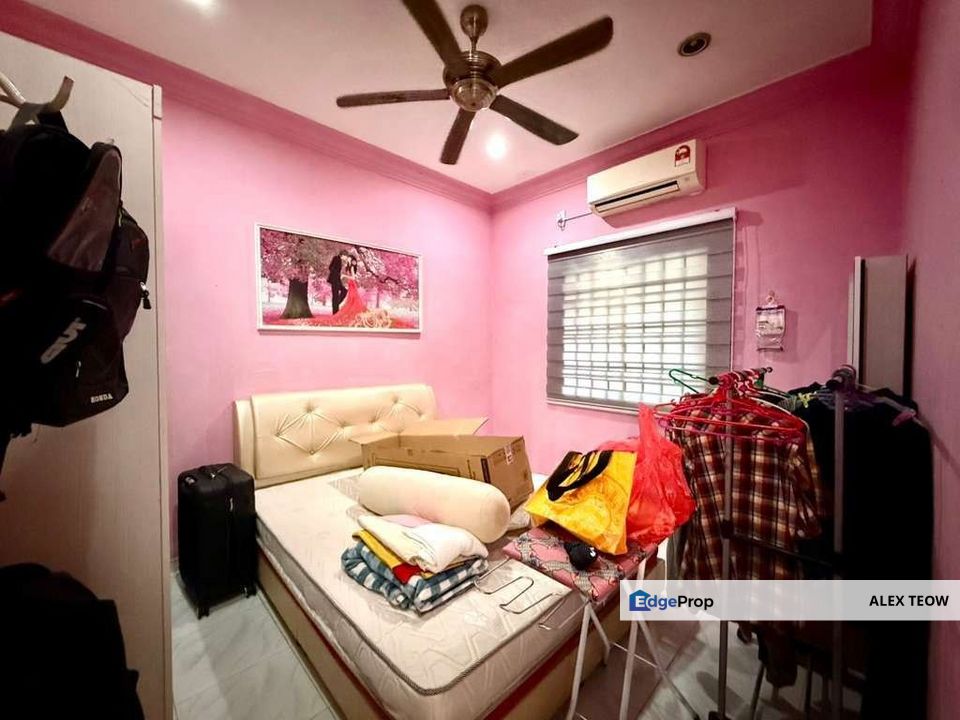 Taman Nesa Jalan Ronggeng Single Storey Low Cost For Sale/ Skudai, Johor, Skudai