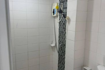 Dedaun Hijau (Greenfield Regency)