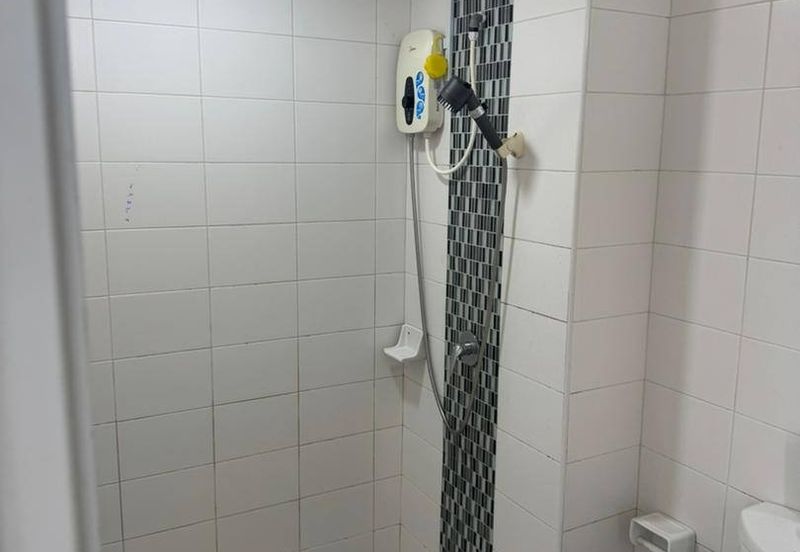 Dedaun Hijau (Greenfield Regency)