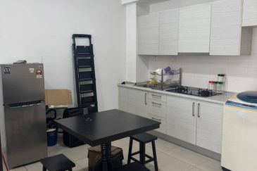 Dedaun Hijau (Greenfield Regency)