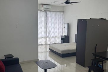 Dedaun Hijau (Greenfield Regency)