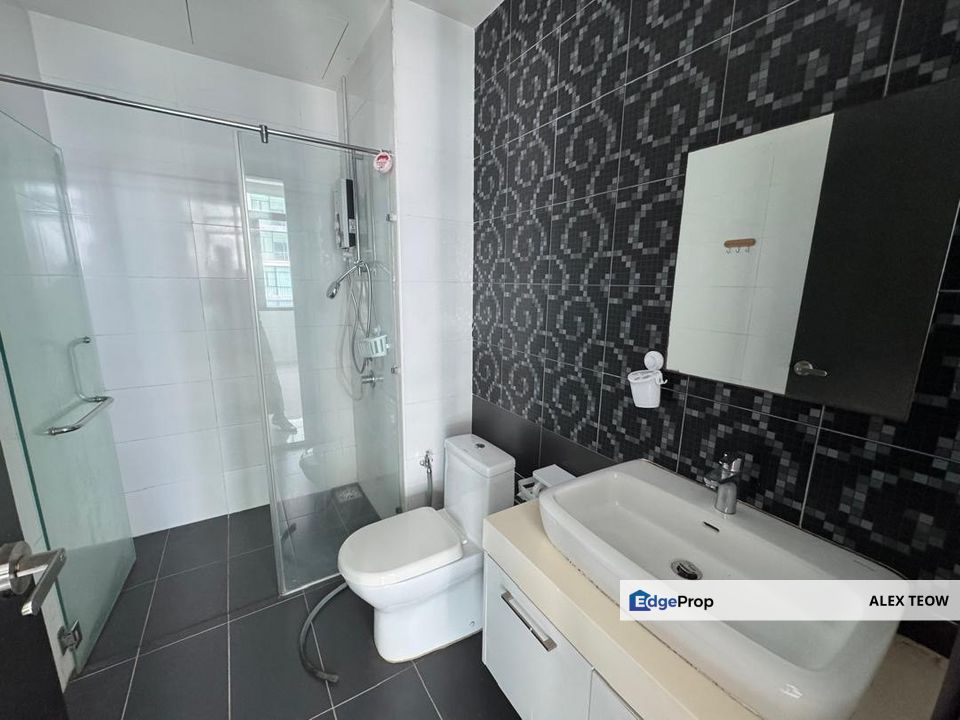 Wave Marina Cove Apartment For Sale/ 1R 1B/ 533sqft, Johor, Johor Bahru