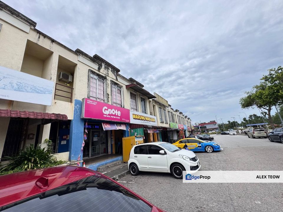Taman Cahaya Masai Double Storey Shop Lot For Sale/ Pasir Gudang, Johor, Pasir Gudang