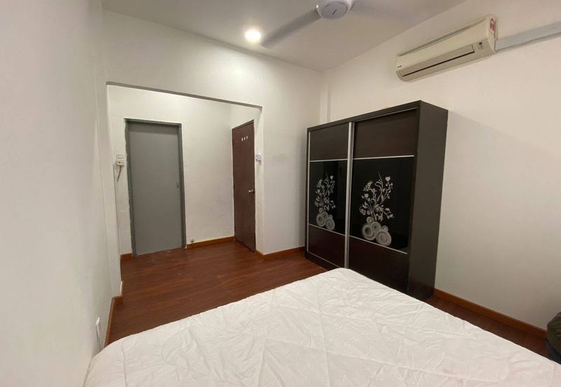 Ria 2 Apartment, Taman Megah Ria