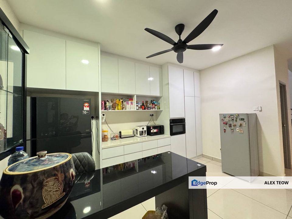 Bestari Hills Taman Bestari Indah Double Storey Cluster House For Sale/ Ulu Tiram, Johor, Ulu Tiram