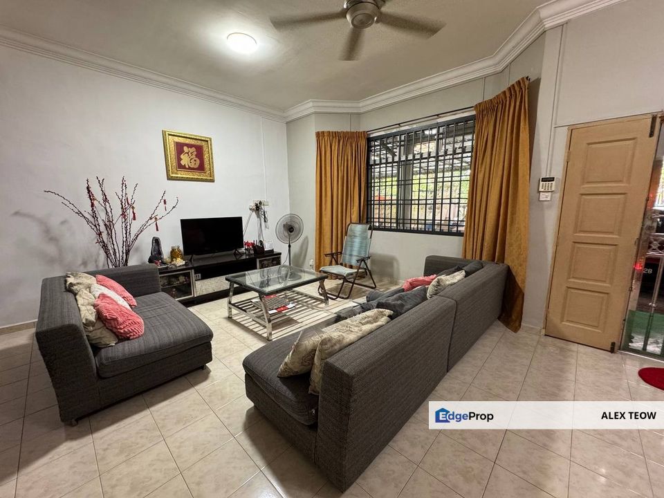 Taman Pulai Utama Double Storey Terrance For Sale/ Skudai, Johor, Skudai