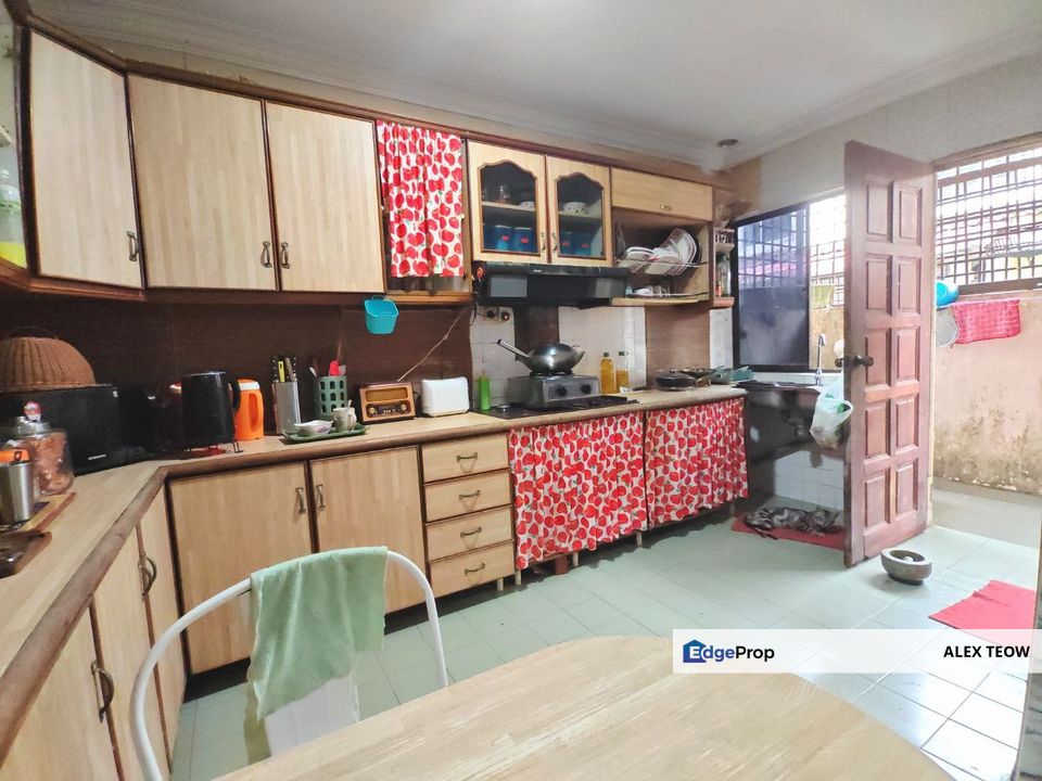 Taman Skudai Baru Double Storey Terrance For Sale/ Skudai, Johor, Skudai