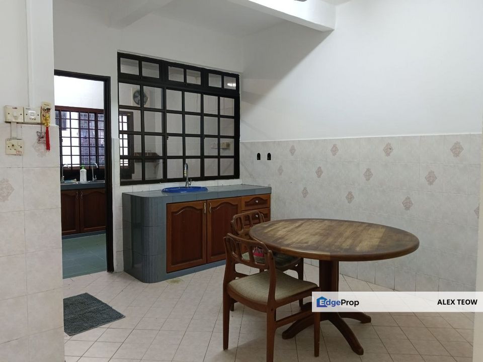 Bandar Seri Alam Jalan Gunung 1.5 Storey Terrance For Sale/ Masai, Johor, Masai