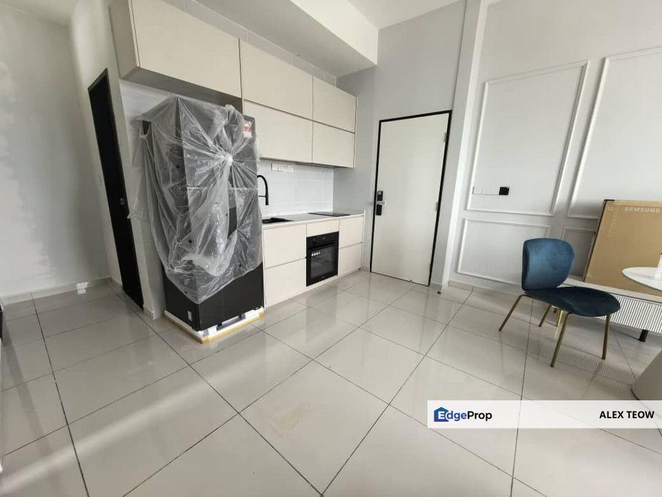 Space Residency Duelkey Unit For Sale/ 3R 3B/ 906sqft/ Taman Abad/ Johor Bahru, Johor, Johor Bahru