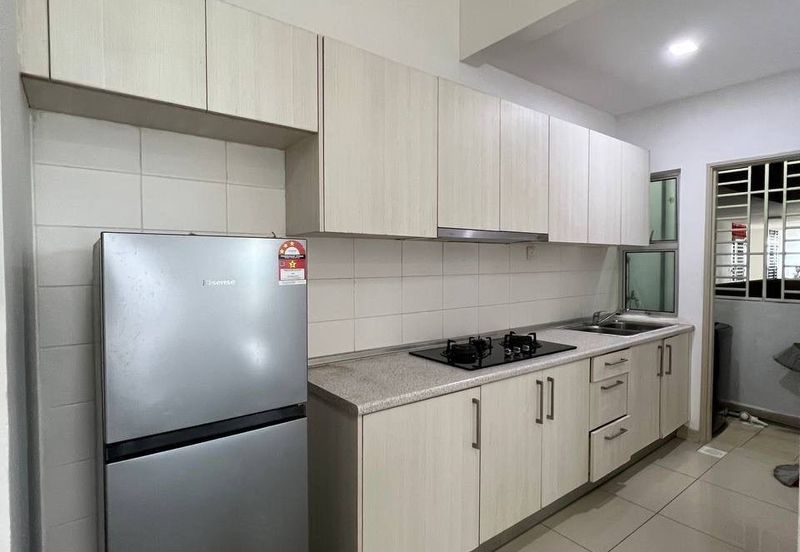 Dedaun Hijau (Greenfield Regency)