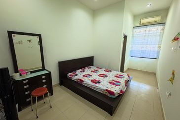 Taman Nusa Bestari 2