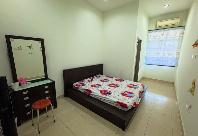 Taman Nusa Bestari 2