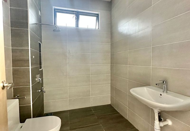 Mutiara Emas @ Taman Mount Austin