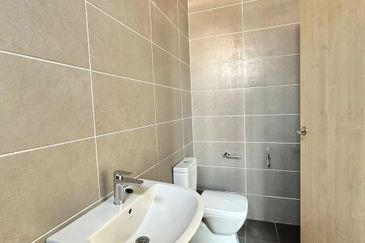 Mutiara Emas @ Taman Mount Austin