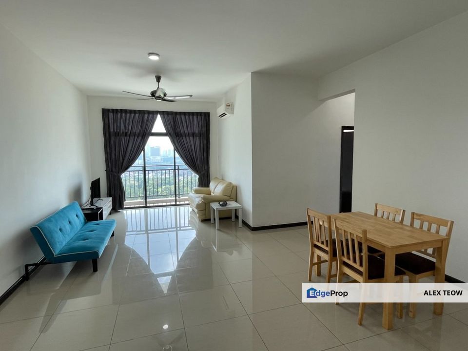 Molek Regency Apartment For Sale/ 2R 2B/ 1005sqft/ Taman Molek, Johor, Johor Bahru