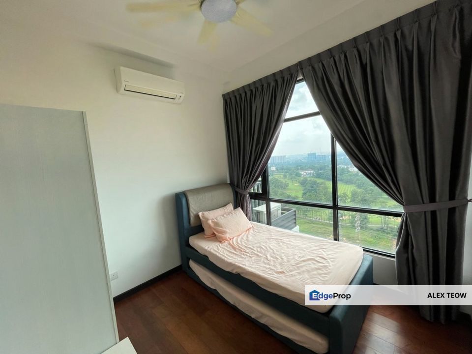 Molek Regency Apartment For Sale/ 2R 2B/ 1005sqft/ Taman Molek, Johor, Johor Bahru