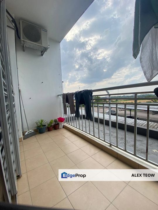 Seri Austin Residence Apartment For Sale/ 2+1R 2B/ 888sqft, Johor, Johor Bahru