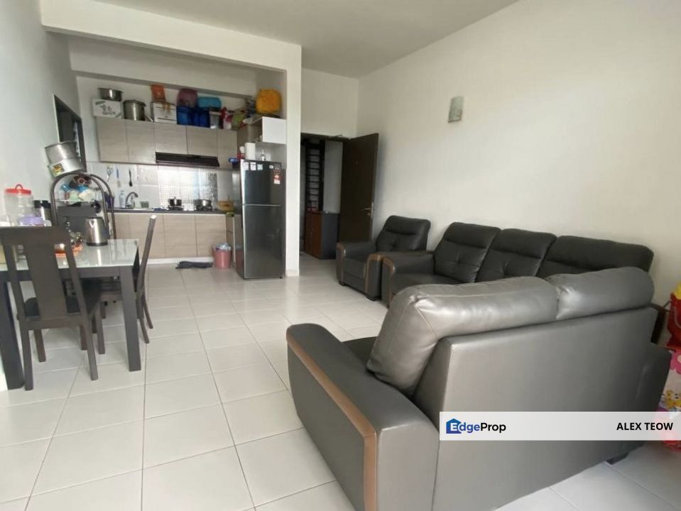 Seri Austin Residence Apartment For Sale/ 2+1R 2B/ 888sqft, Johor, Johor Bahru