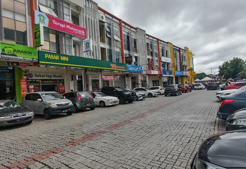 Bandar Baru Seri Alam