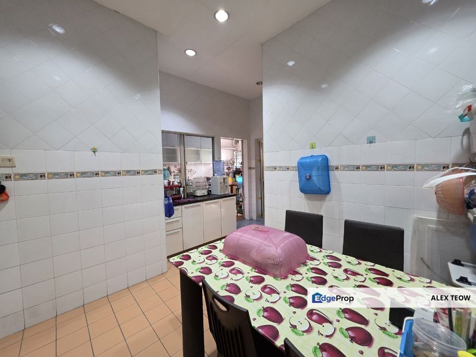 Taman Mutiara Rini Jalan Bakti Single Storey Terrance For Sale/ Skudai, Johor, Skudai