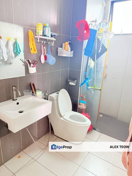 Sky Loft Premium Suites Apartment For Sale/ 2R 1B/ 833sqft/ Bukit Indah/ Iskandar Puteri, Johor, Johor Bahru