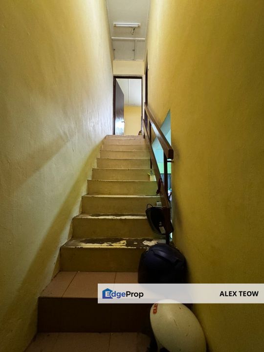 Taman Desa Jalan Lanjut Cemerlang Double Storey Low Cost For Sale/ Ulu Tiram, Johor, Ulu Tiram