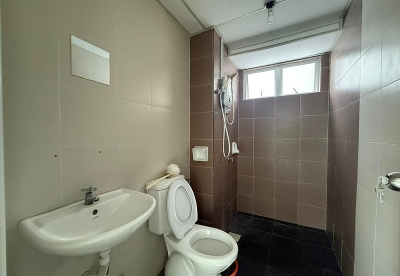 M'Tiara Apartment @ Larkin Idaman